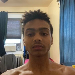 Meet your Posher, Ethan